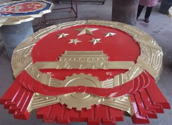 大型国徽设计需要考虑哪些社会元素